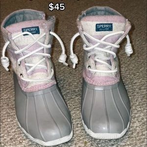 Kids sperry boots